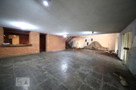 Casa à venda com 1300m², 5 quartos e 6 vagasSala 