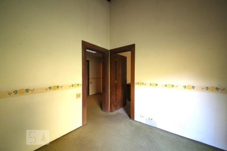 Casa à venda com 1300m², 5 quartos e 6 vagasSuíte 3 