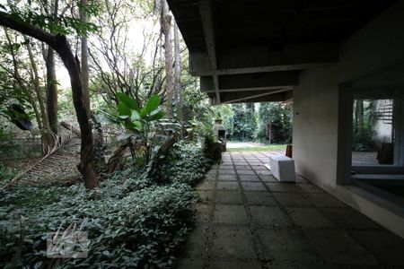 Casa à venda com 1300m², 5 quartos e 6 vagasJardim