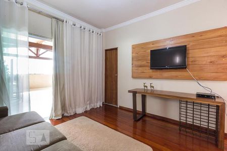 Apartamento à venda com 120m², 4 quartos e 2 vagasSala
