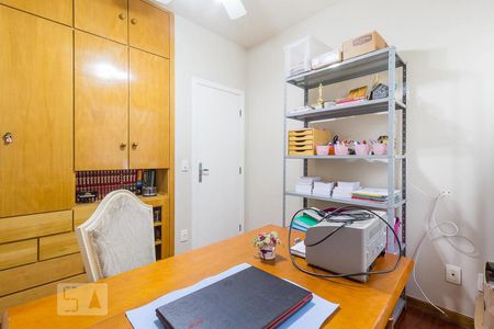 Apartamento à venda com 120m², 4 quartos e 2 vagasQuarto