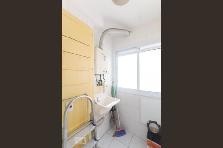 Apartamento para alugar com 57m², 3 quartos e 1 vagaÁrea de Serviço