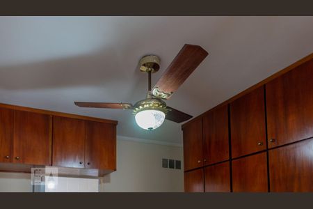 Apartamento à venda com 110m², 3 quartos e 2 vagasSuíte - Ventilador de Teto