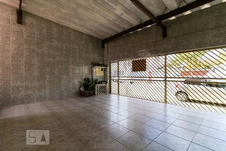 Casa à venda com 175m², 3 quartos e 3 vagasGaragem