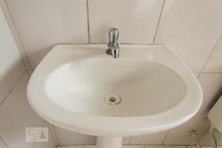 Casa à venda com 80m², 2 quartos e 1 vagaBanheiro 