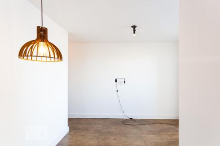 Sala de apartamento à venda com 2 quartos, 45m² em Vila Gomes, São Paulo
