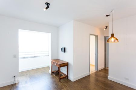 Sala de apartamento à venda com 2 quartos, 45m² em Vila Gomes, São Paulo