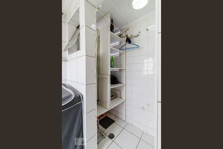 Apartamento à venda com 70m², 2 quartos e 1 vagaÁrea de Serviço