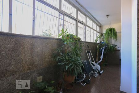 Apartamento à venda com 250m², 4 quartos e 2 vagasÁrea Externa