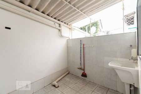 Casa de condomínio para alugar com 48m², 1 quarto e 1 vagaÁrea de serviço