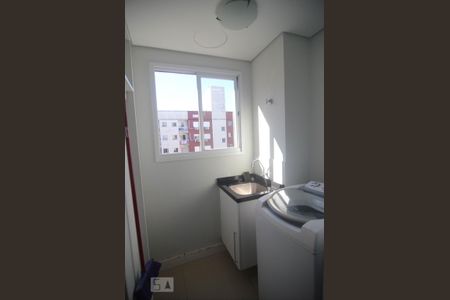 Área de serviço de apartamento à venda com 2 quartos, 57m² em Fátima, Canoas