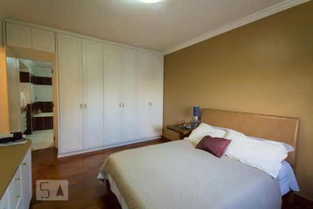 Apartamento para alugar com 141m², 3 quartos e 4 vagasSuíte