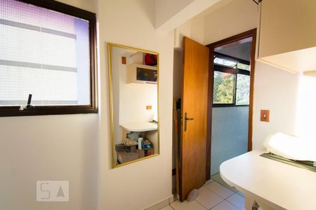 Apartamento para alugar com 141m², 3 quartos e 4 vagasQuarto de Serviço
