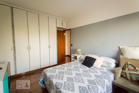Apartamento para alugar com 141m², 3 quartos e 4 vagasQuarto 2