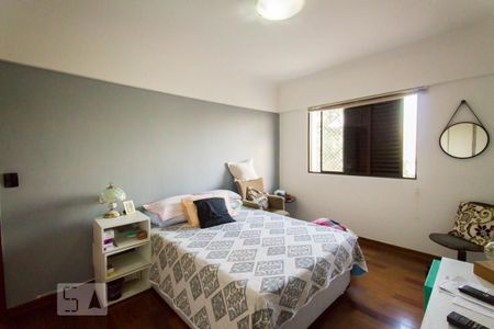 Apartamento para alugar com 141m², 3 quartos e 4 vagasQuarto 2