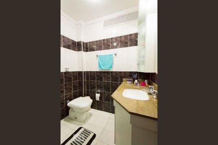 Apartamento para alugar com 141m², 3 quartos e 4 vagasBanheiro