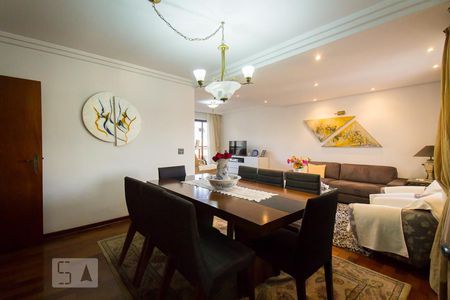 Sala de apartamento para alugar com 3 quartos, 141m² em Vila Brasilina, São Paulo