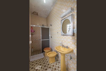 Casa à venda com 147m², 2 quartos e 7 vagasBanheiro