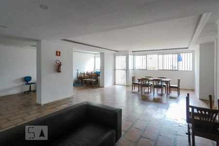 Apartamento para alugar com 70m², 2 quartos e 1 vagaÁrea comum - Salão de festas