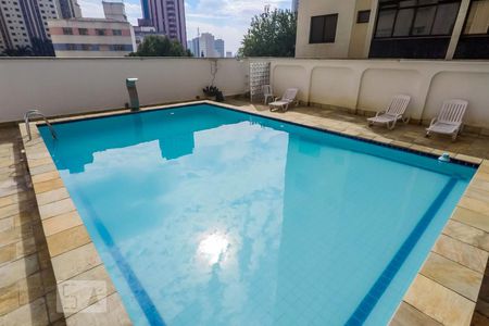 Apartamento para alugar com 70m², 2 quartos e 1 vagaÁrea comum - Piscina