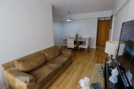 Sala de apartamento para alugar com 2 quartos, 70m² em Aclimação, São Paulo