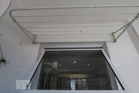 Apartamento para alugar com 70m², 2 quartos e 1 vagaÁrea de Serviço