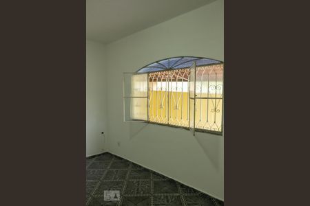 Suíte de casa para alugar com 2 quartos, 230m² em Campo Grande, Rio de Janeiro