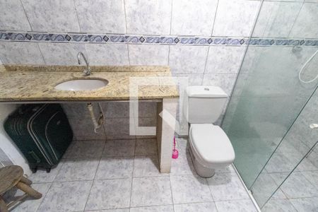 Banheiro do Quarto 1 de casa para alugar com 2 quartos, 230m² em Campo Grande, Rio de Janeiro