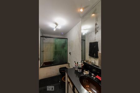Banheiro suite1  de apartamento à venda com 5 quartos, 400m² em Barra da Tijuca, Rio de Janeiro