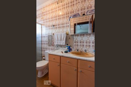 Casa à venda com 350m², 7 quartos e 3 vagasBanheiro da Suíte