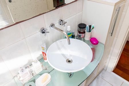 Casa à venda com 200m², 3 quartos e 4 vagas2o. Andar - Quarto 3 - Suíte/ Banheiro