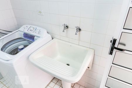 Casa à venda com 200m², 3 quartos e 4 vagasÁrea de serviço