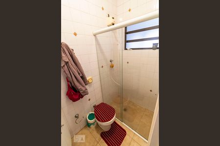 Casa à venda com 200m², 3 quartos e 4 vagasBanheiro de serviço