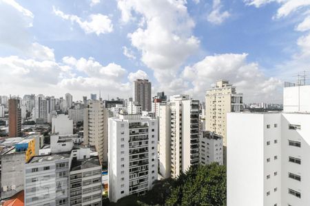 Sala - Varanda - Vista de apartamento para alugar com 2 quartos, 65m² em Pinheiros, São Paulo