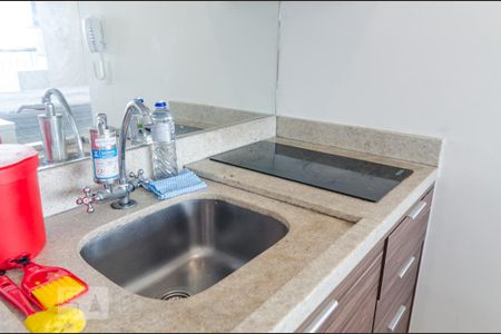 Studio para alugar com 35m², 1 quarto e sem vaga Studio para alugar com 35m², 1 quarto e sem vagaCozinha