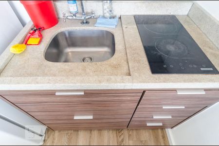 Studio para alugar com 35m², 1 quarto e sem vaga Studio para alugar com 35m², 1 quarto e sem vagaCozinha