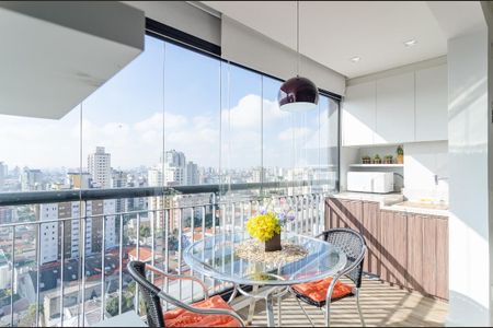 Studio para alugar com 35m², 1 quarto e sem vaga Studio para alugar com 35m², 1 quarto e sem vagaVaranda