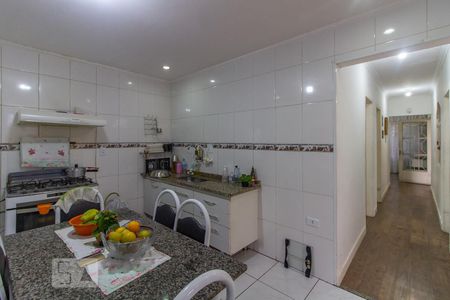 Casa à venda com 200m², 3 quartos e 2 vagasCozinha