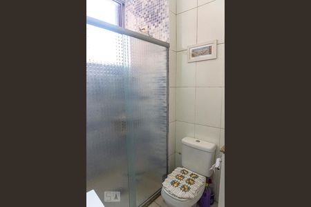Apartamento à venda com 47m², 2 quartos e sem vaga Apartamento à venda com 47m², 2 quartos e sem vagaBanheiro