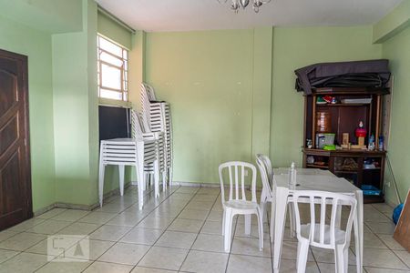 Apartamento à venda com 47m², 2 quartos e sem vaga Apartamento à venda com 47m², 2 quartos e sem vagaSalão de Festas