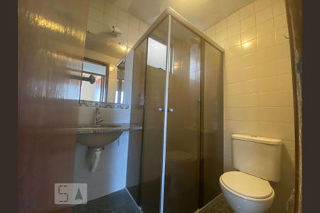 Banheiro de apartamento à venda com 3 quartos, 53m² em Santa Cruz, Belo Horizonte