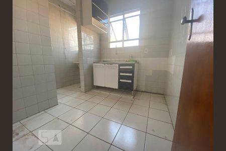 Cozinha de apartamento à venda com 3 quartos, 53m² em Santa Cruz, Belo Horizonte