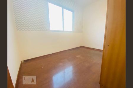 Quarto de apartamento à venda com 3 quartos, 53m² em Santa Cruz, Belo Horizonte