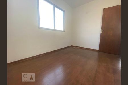 Quarto de apartamento à venda com 3 quartos, 53m² em Santa Cruz, Belo Horizonte