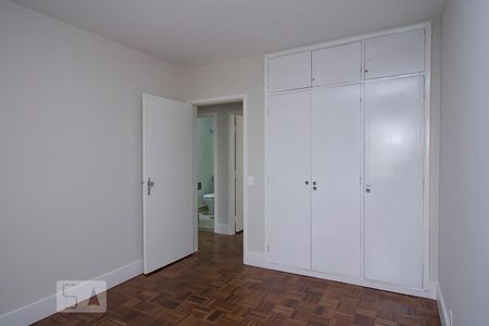 Apartamento para alugar com 112m², 3 quartos e 1 vagaQuarto 2 - Armário