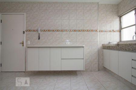 Apartamento para alugar com 112m², 3 quartos e 1 vagaCozinha - Armários