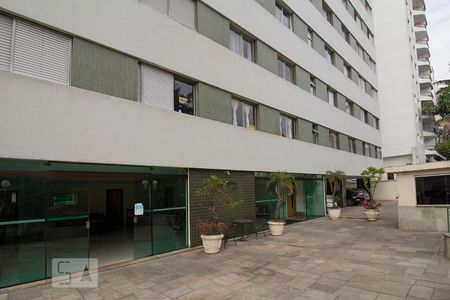 Apartamento para alugar com 112m², 3 quartos e 1 vagaDetalhe fachada