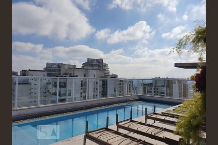 Apartamento para alugar com 49m², 1 quarto e 1 vaga Apartamento para alugar com 49m², 1 quarto e 1 vagaÁrea Comum - Piscina