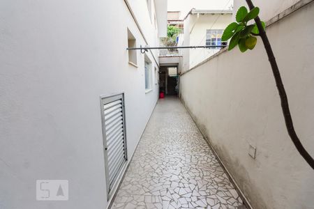 Casa à venda com 240m², 3 quartos e 4 vagasQuintal