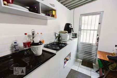 Casa à venda com 240m², 3 quartos e 4 vagasCozinha 2